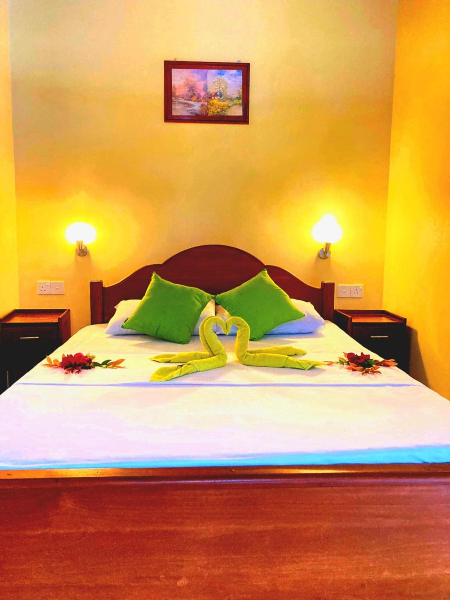 Rainforest Lodge, Deniyaya Singheraja Exteriör bild