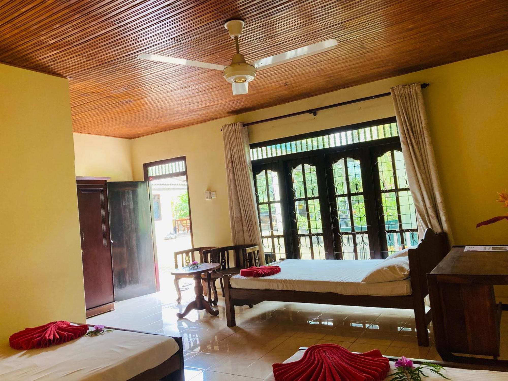 Rainforest Lodge, Deniyaya Singheraja Exteriör bild