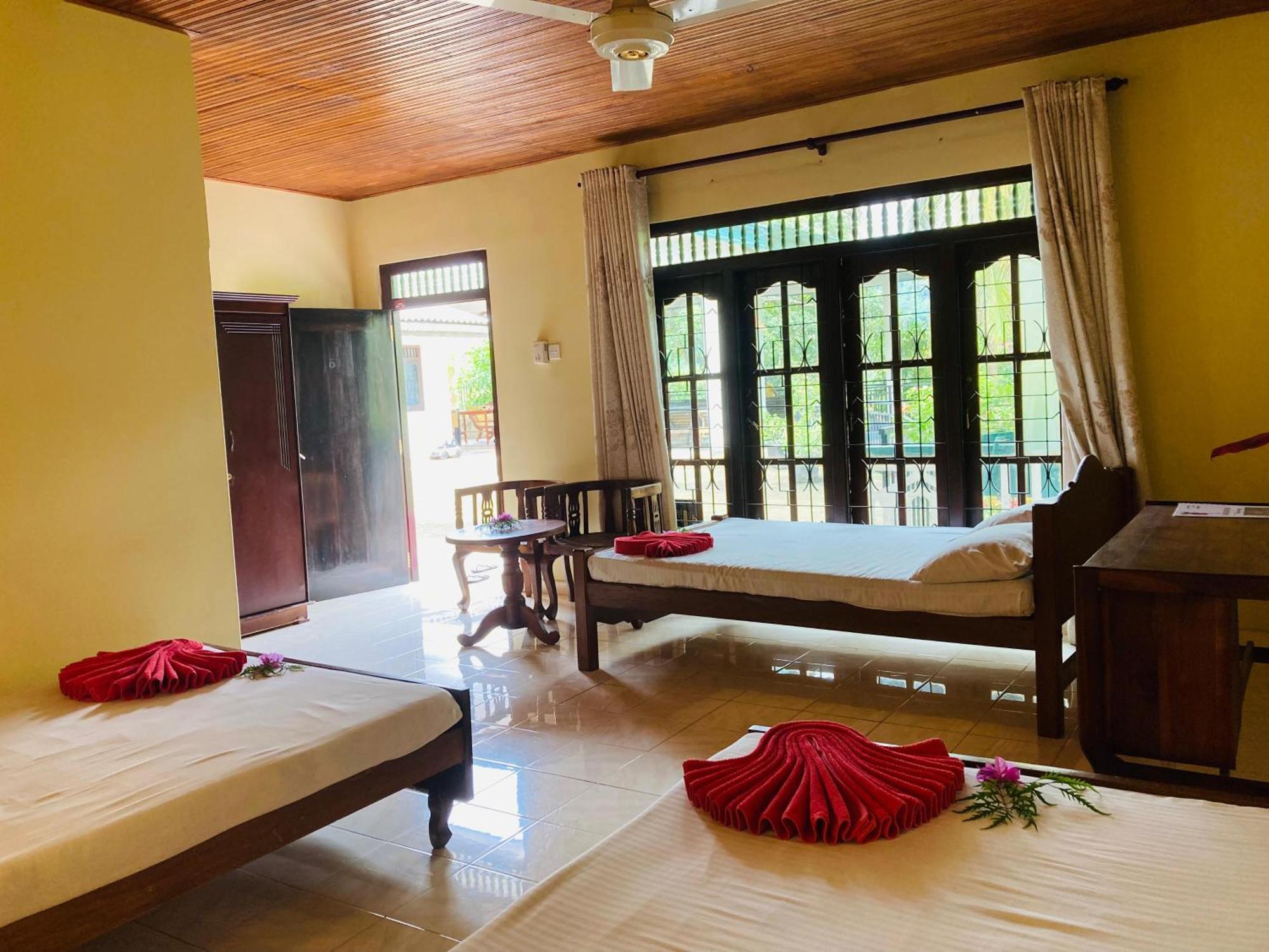 Rainforest Lodge, Deniyaya Singheraja Exteriör bild