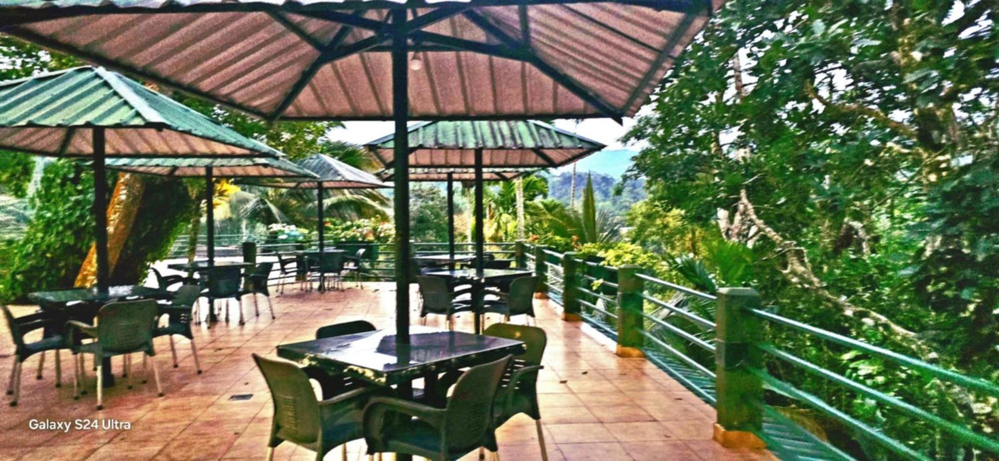 Rainforest Lodge, Deniyaya Singheraja Exteriör bild