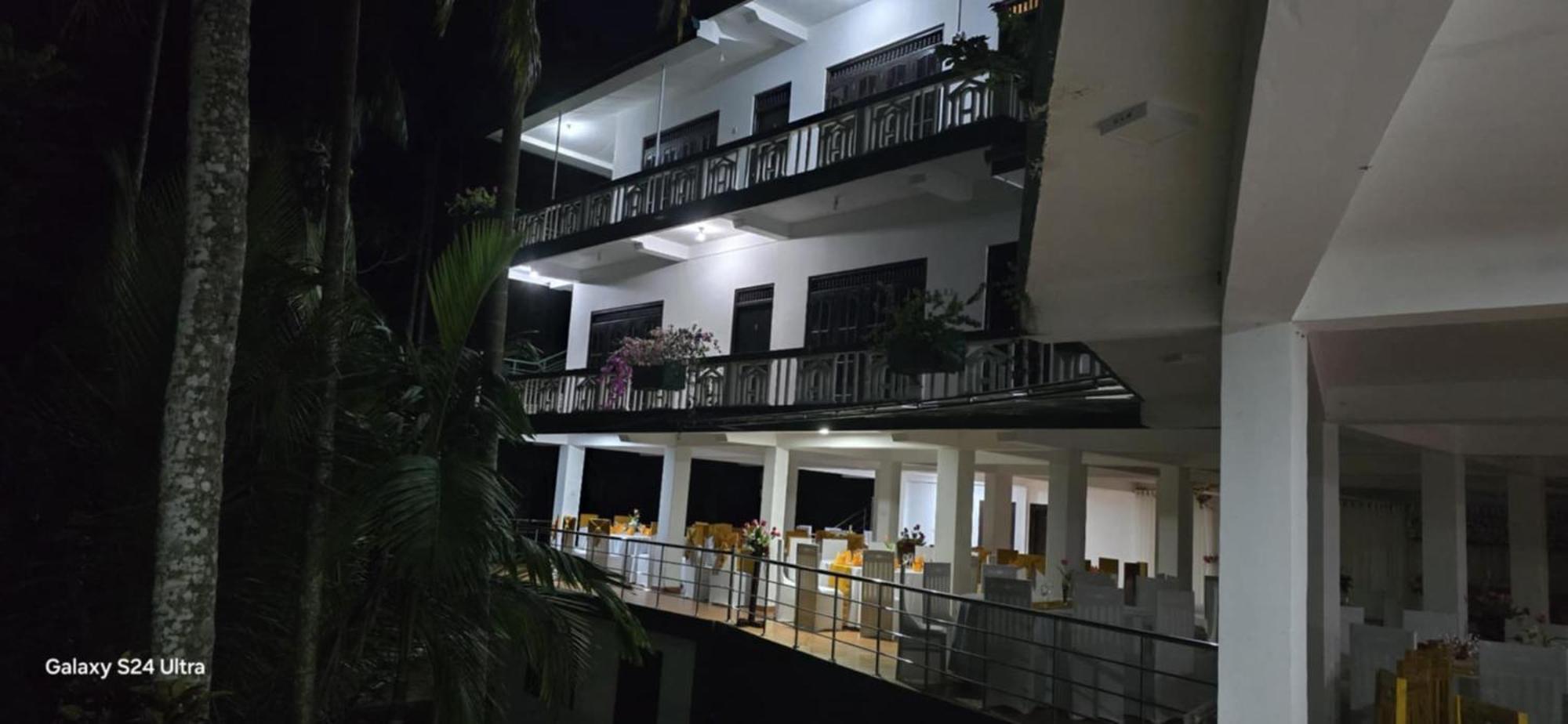 Rainforest Lodge, Deniyaya Singheraja Exteriör bild